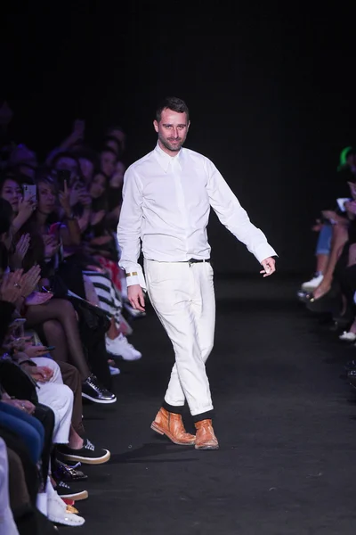 Look 36